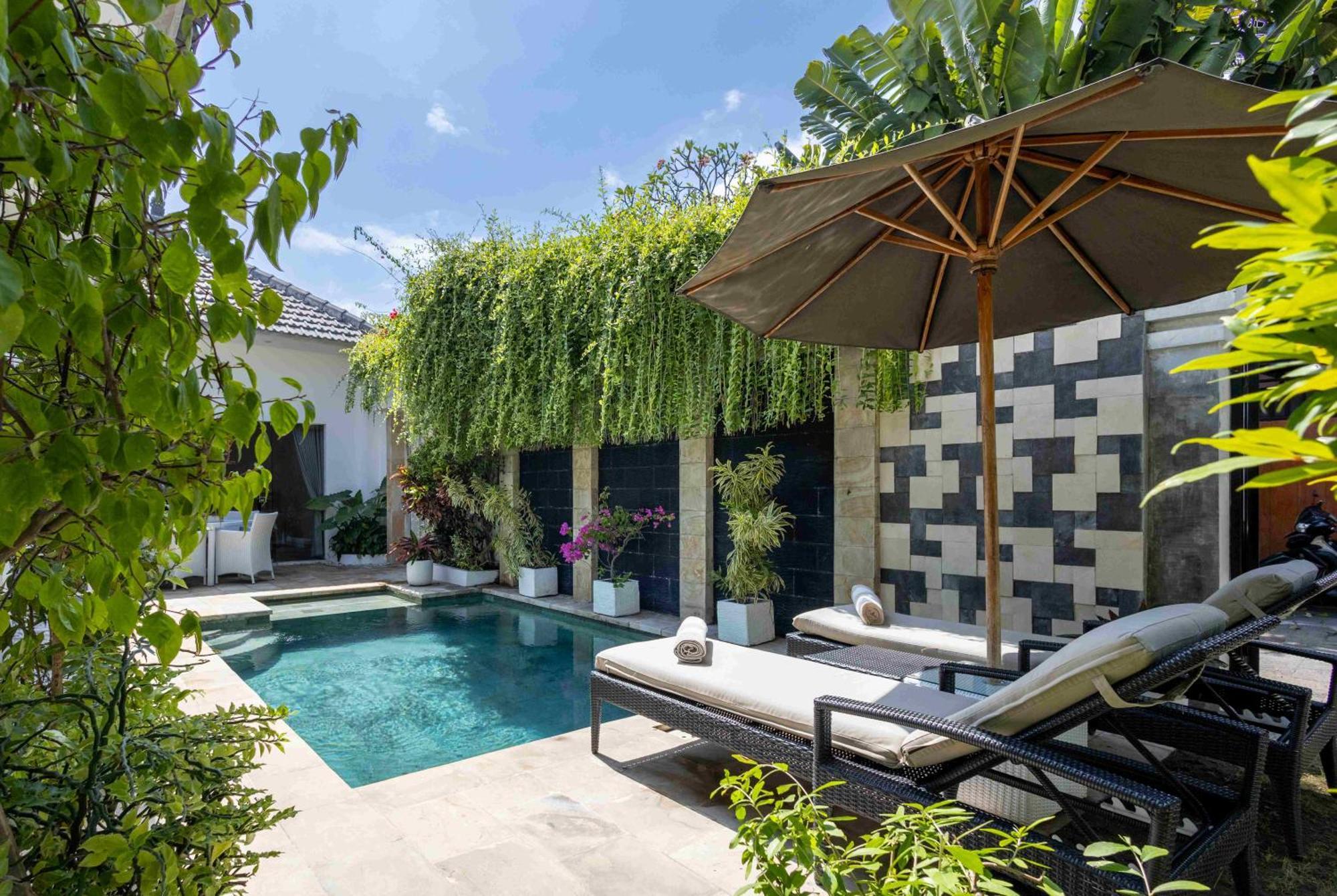 Charming, Villa Sofie - Central Sanur With Refreshing Pool Bagian luar foto